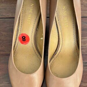 Tan Leather formal closed-toe shoes